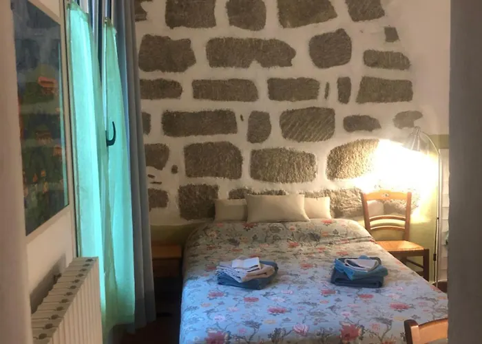 Monte Donato לינה וארוחת בוקר 3*