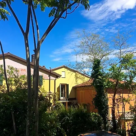 Monte Donato فندق مبيت وإفطار