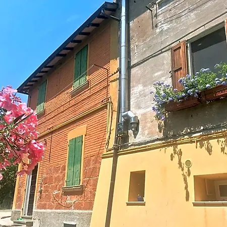 فندق مبيت وإفطار Monte Donato بولونيا