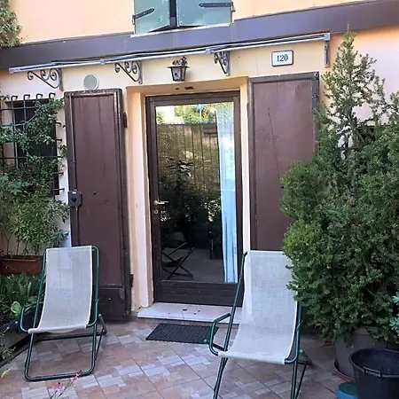 فندق مبيت وإفطار Monte Donato 3*